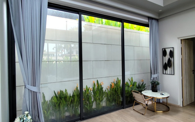 Stylish 2BR Naiton Aileen with Private Pool Villa