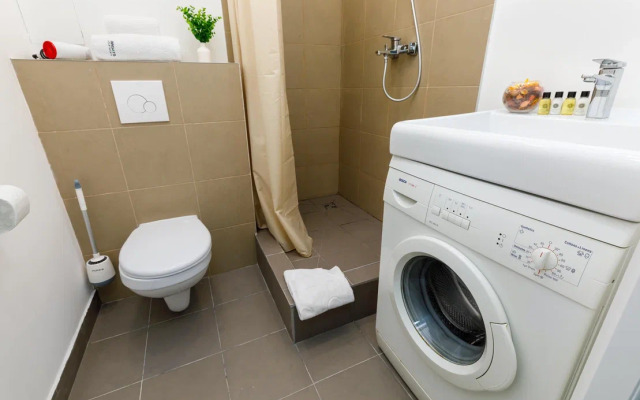 Inndays Apartments Na Kuprina 7 Apartments