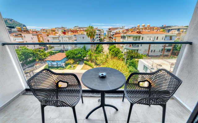 Hildegard Hotel