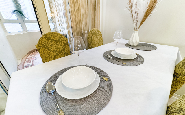 S zaseleniyem Lutshiy servis Posutochno50 Apartments