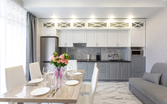 Апартаменты Red Apartments Светлана Парк Ассоль