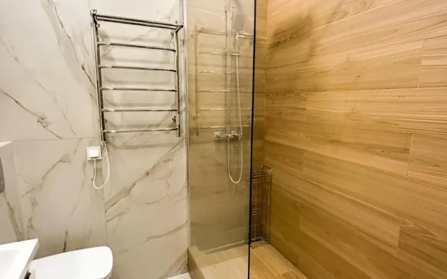 Flat na 4 Gostey Okolo Krasivoy Naberezhnoy Reki Kudepsta