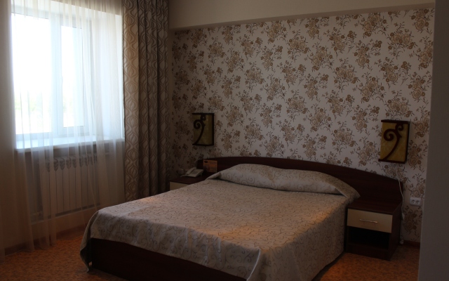 Zumrat Hotel