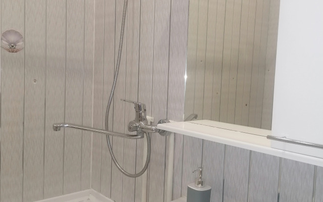 Квартира на улице Героев Самотлора 23