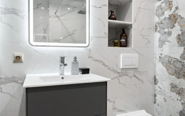 Квартира Двухкомнатная квартира возле центральной больницы