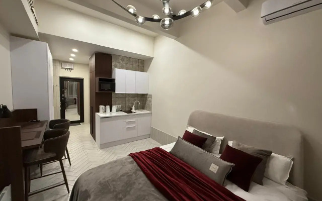 Prichal-25 s Vidom na Park Severnogo Rechnogo Vokzala Apartments