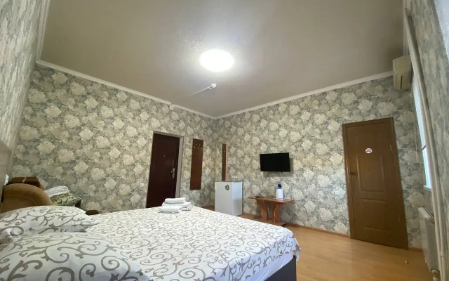 Mini hotel "dom Turista"