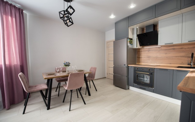 Апартаменты Smile Apartments Дизайнерские в ЖК Сказка