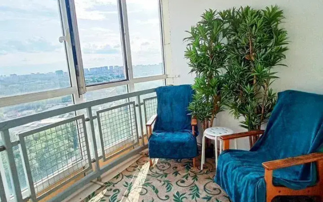 Квартира Уютнaя Светлая на Высоком 21 Этаже