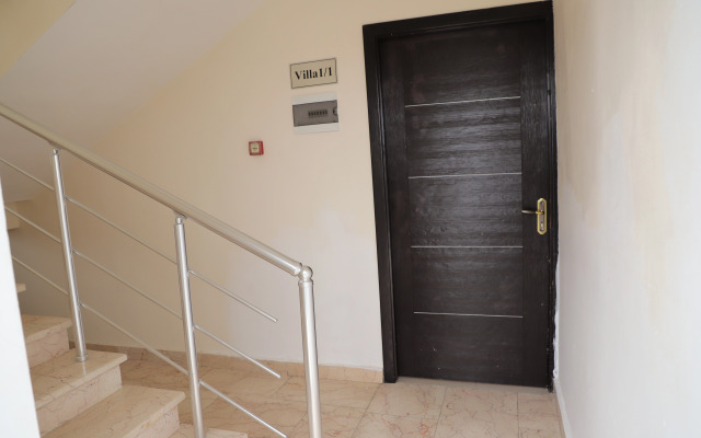 Arena Qakh Hotel