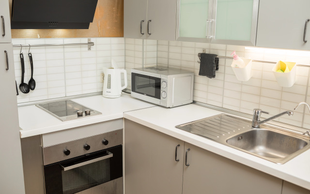 Studiya Per B Khmelnitskogo Flat