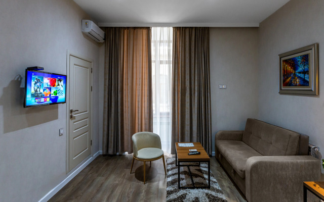 Seven Baku Hotel