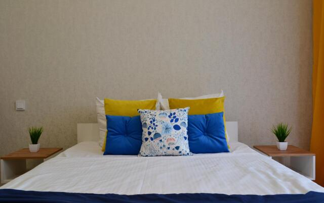 Апартаменты Суточный рай на Крымская 10