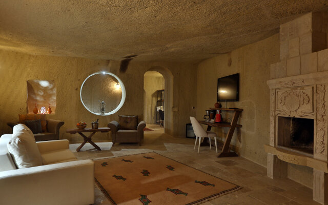 Nox Cave Hotel