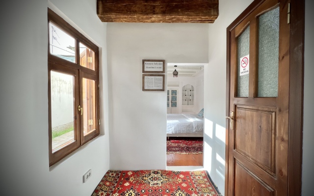 Usman Heritage Mini-hotel