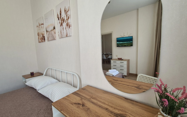 Dvukhkomnatnaya S Balkonchikom V Adlere Zhk Kurortny Flat