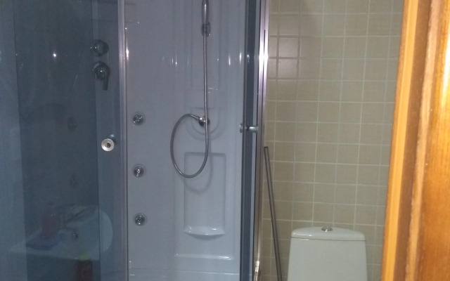Uyutnaya Studiya V Tsentre Flat