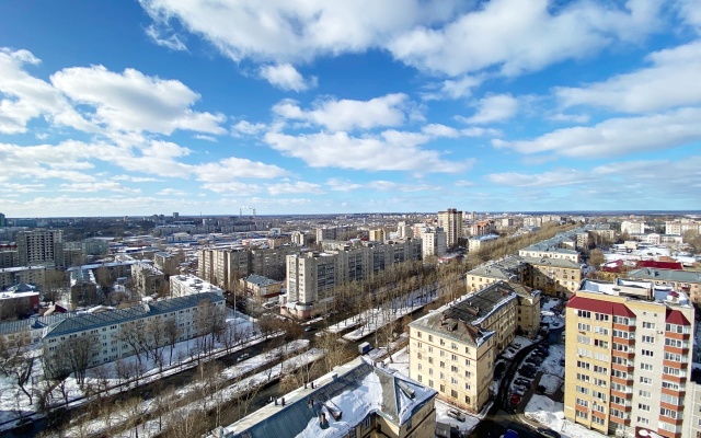 Квартира 3-к Квартира на Октябрьском Проезде 18