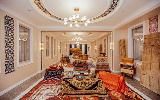 Silk Road Empire Hotel