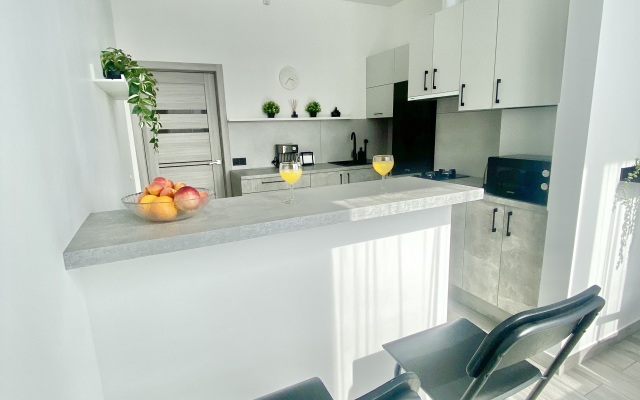 U samogo morya Atlantis Apartments