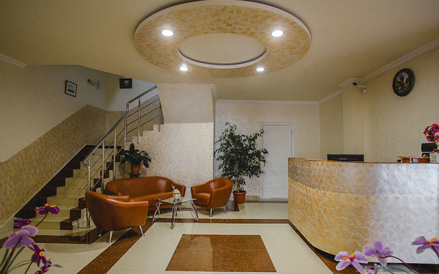 Tashir Guest House
