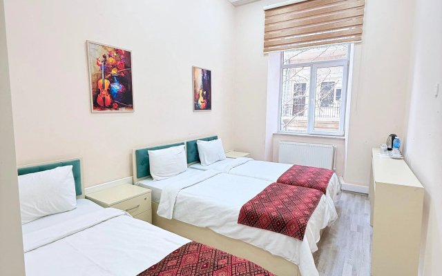 Alara Inn  Baku