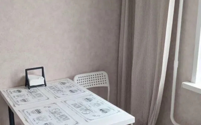 Flat Na Ulitse Chetaeva 44