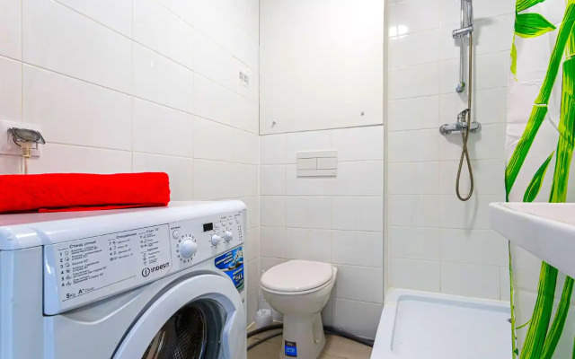 Studiya Vozle Metro Ozernaya Flat