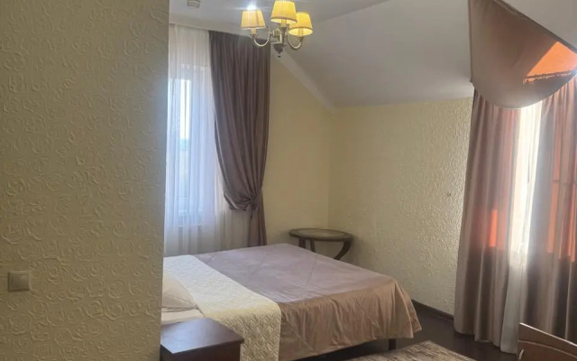 Отель Романтик