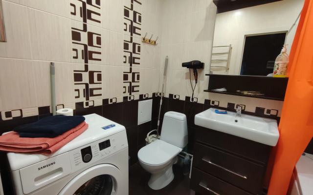 Studiya V Alykh Parusakh Flat