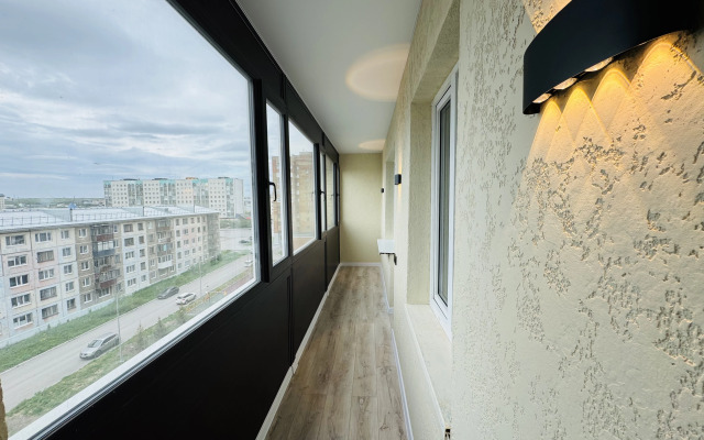 Uyut Flat