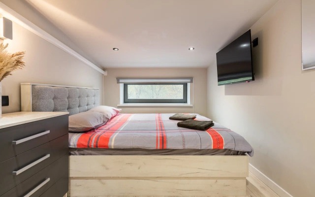 Квартира Суворовская 19с2