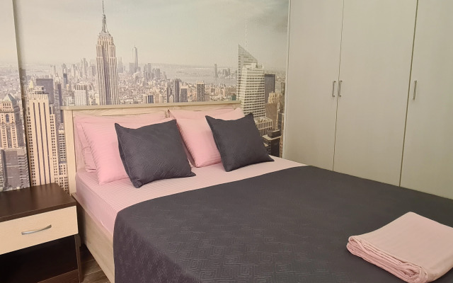 Na Beregu Chernogo Morya Flat