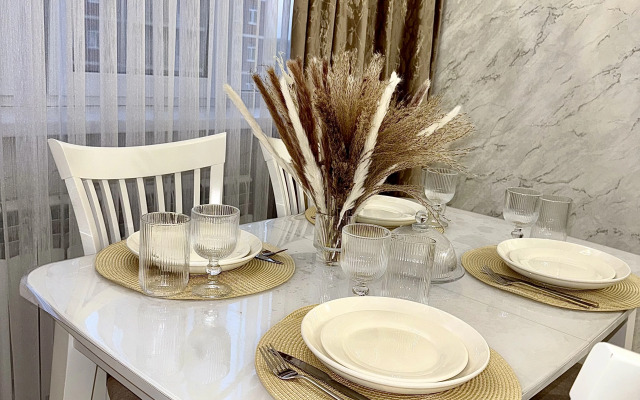 V Samom Tsentre Pyatigorska naprotiv Avtovokzala Apartments