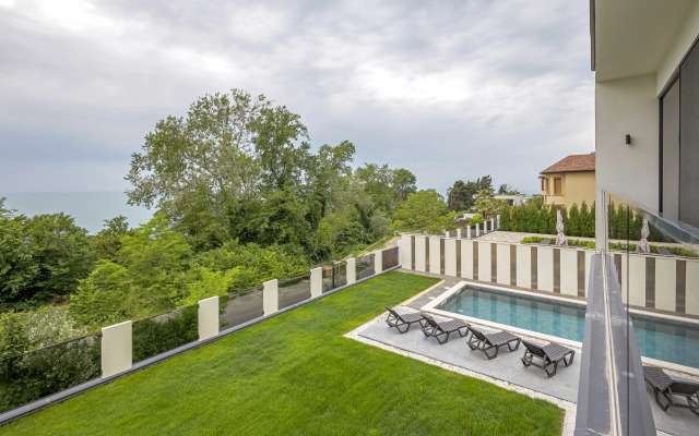 Dom U Morya Private home