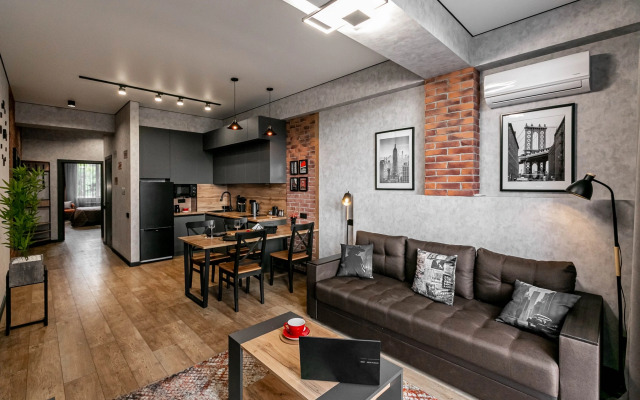 Квартира Дизайнерская Лофт в элитном районе