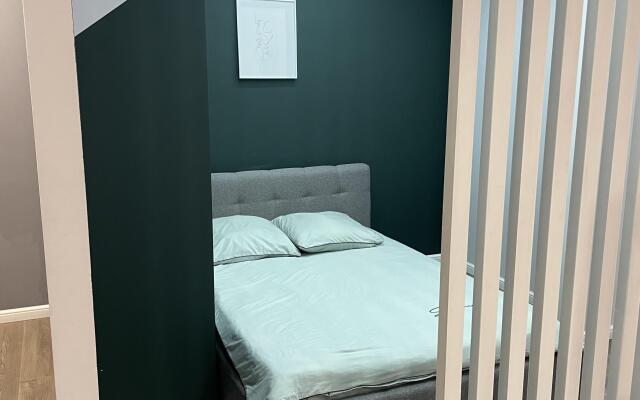Monstera Living Quarters