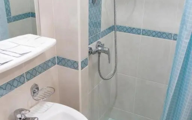 Апартаменты СитиЦентр Двухместные с видом на озеро 1