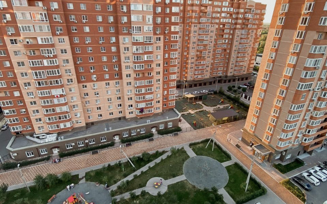 Green FOX so vsem neobkhodimym Flat