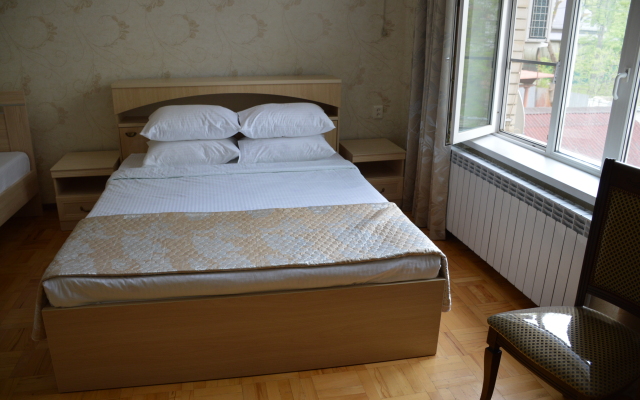 Lotos Guest House