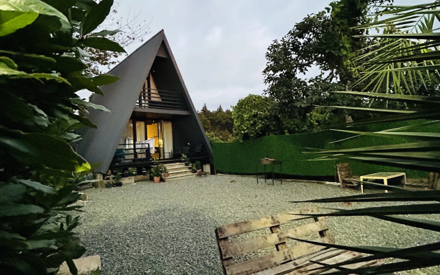 Rakushki's house 2 Chalet