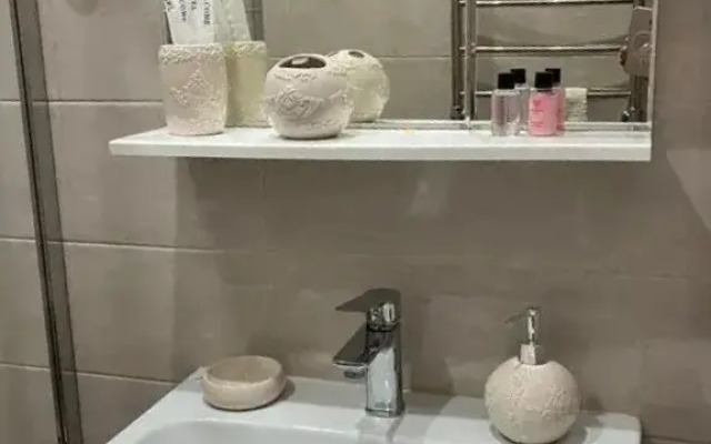 Квартира в Новостройке со Свежим Ремонтом на Коллективной Улице 11