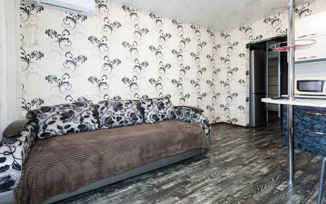 BedAndRest na Novoy Apartments