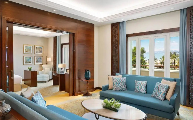 The Ritz-Carlton, Dubai Hotel
