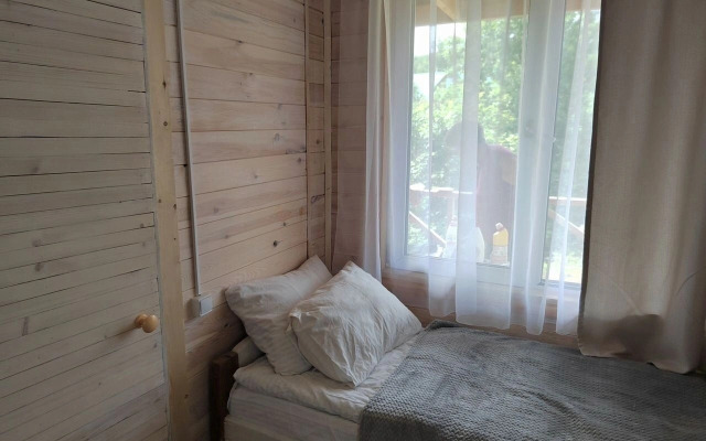 Na Lesnoy Ulitse 29A Private House