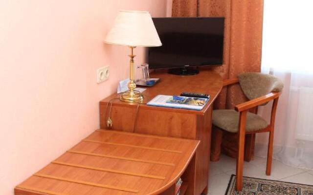 Отель Надеждинский