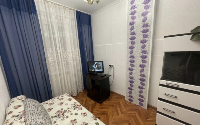 Pobeda 111 Flat
