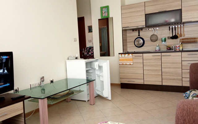 Na Kiparis Apartments