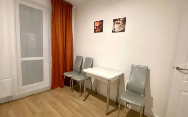 Pant House 7 Vatutinki Na Charoitovoy Apartment