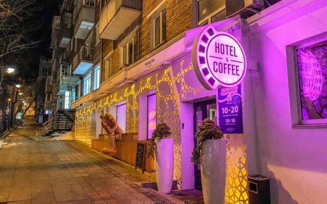 Makura Capsule Hotel